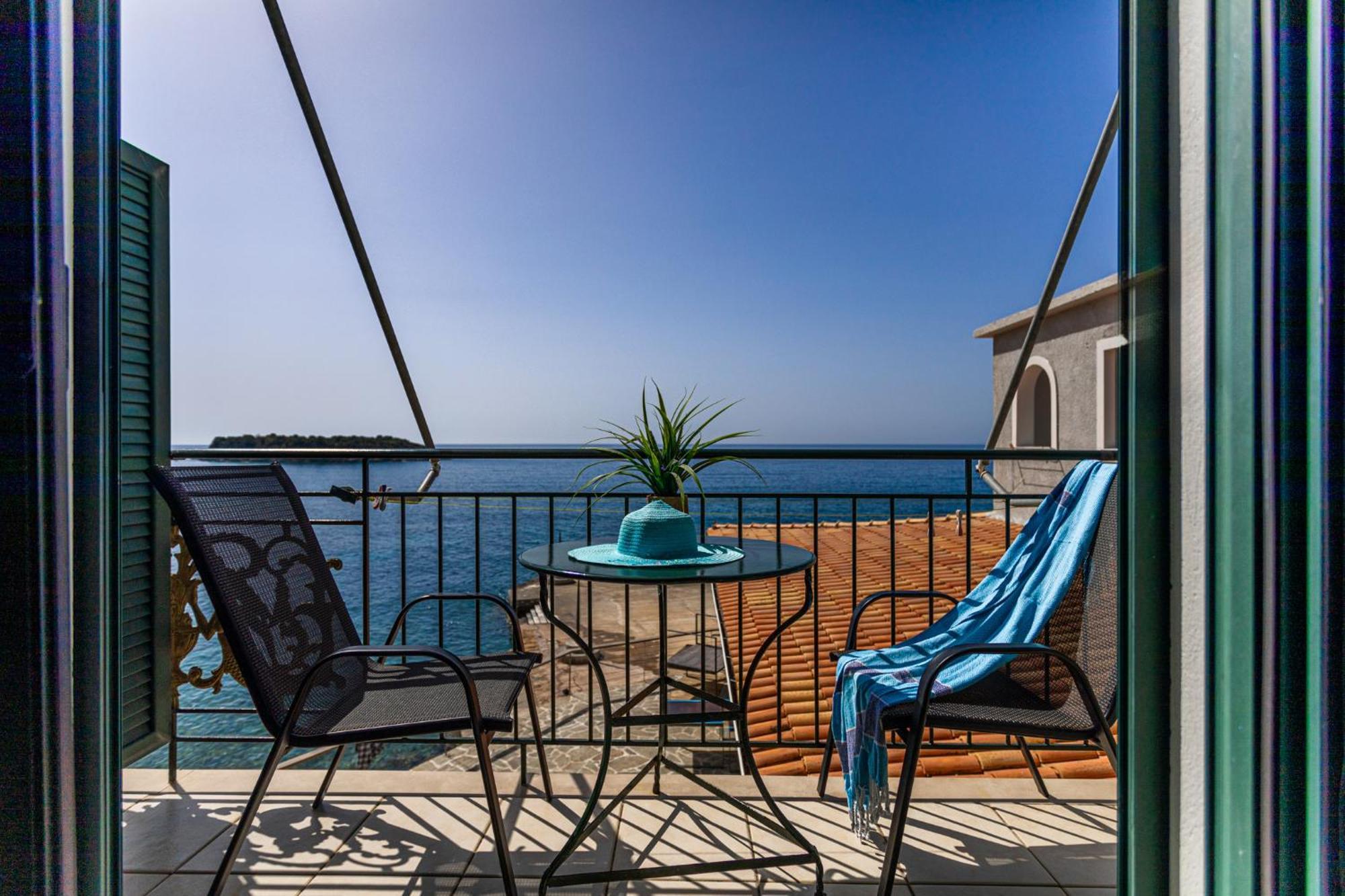 Marina Aparthotel Кардамили Екстериор снимка