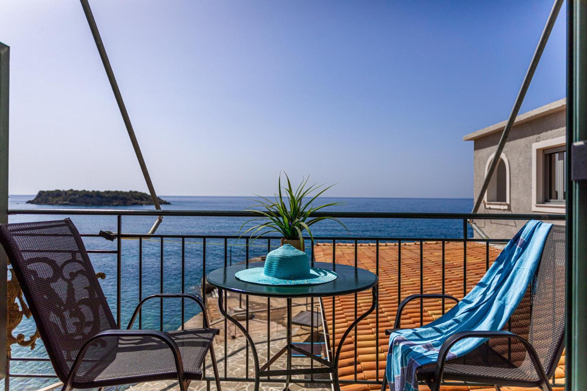 Marina Aparthotel Кардамили Екстериор снимка