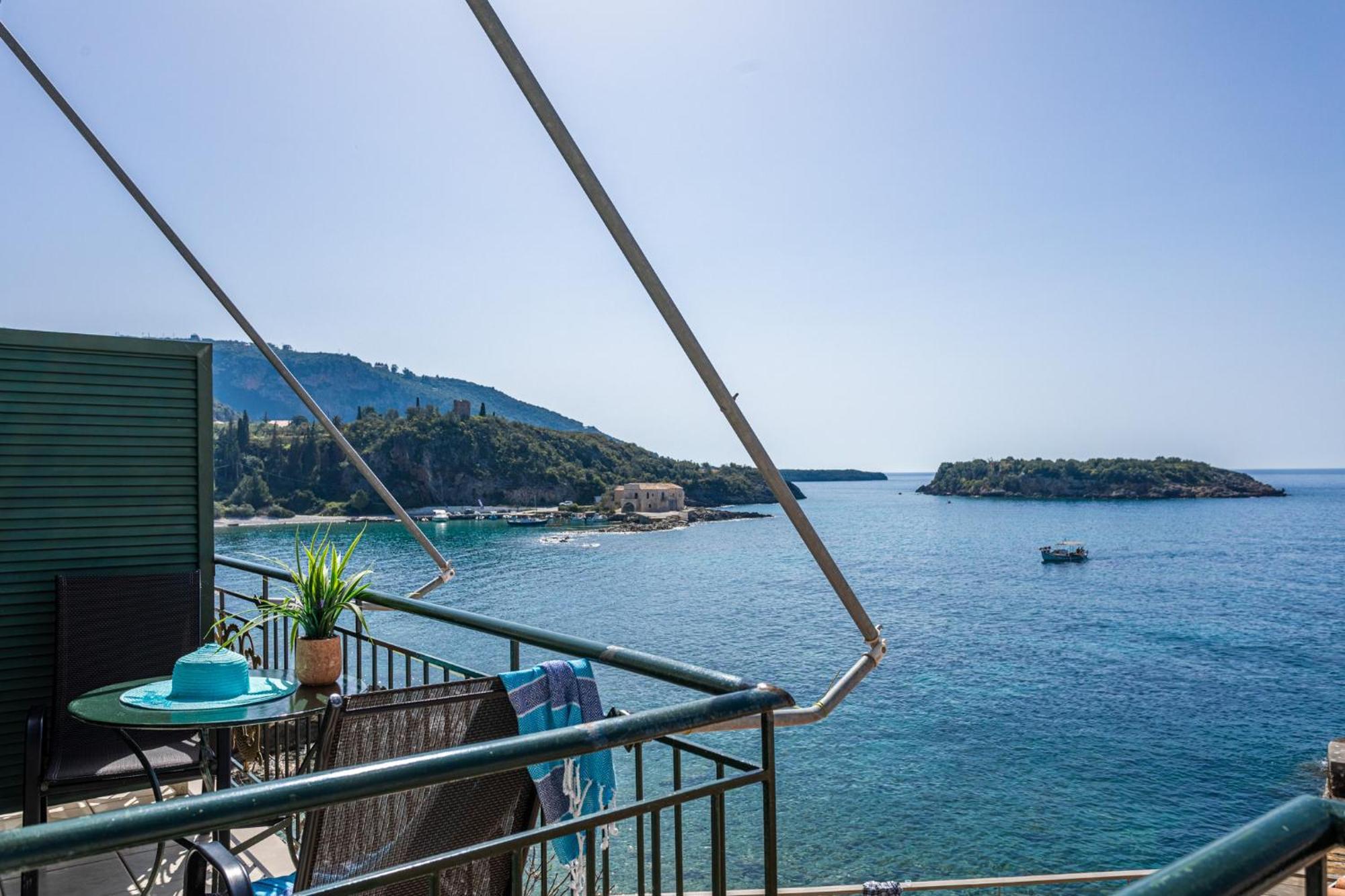 Marina Aparthotel Кардамили Екстериор снимка