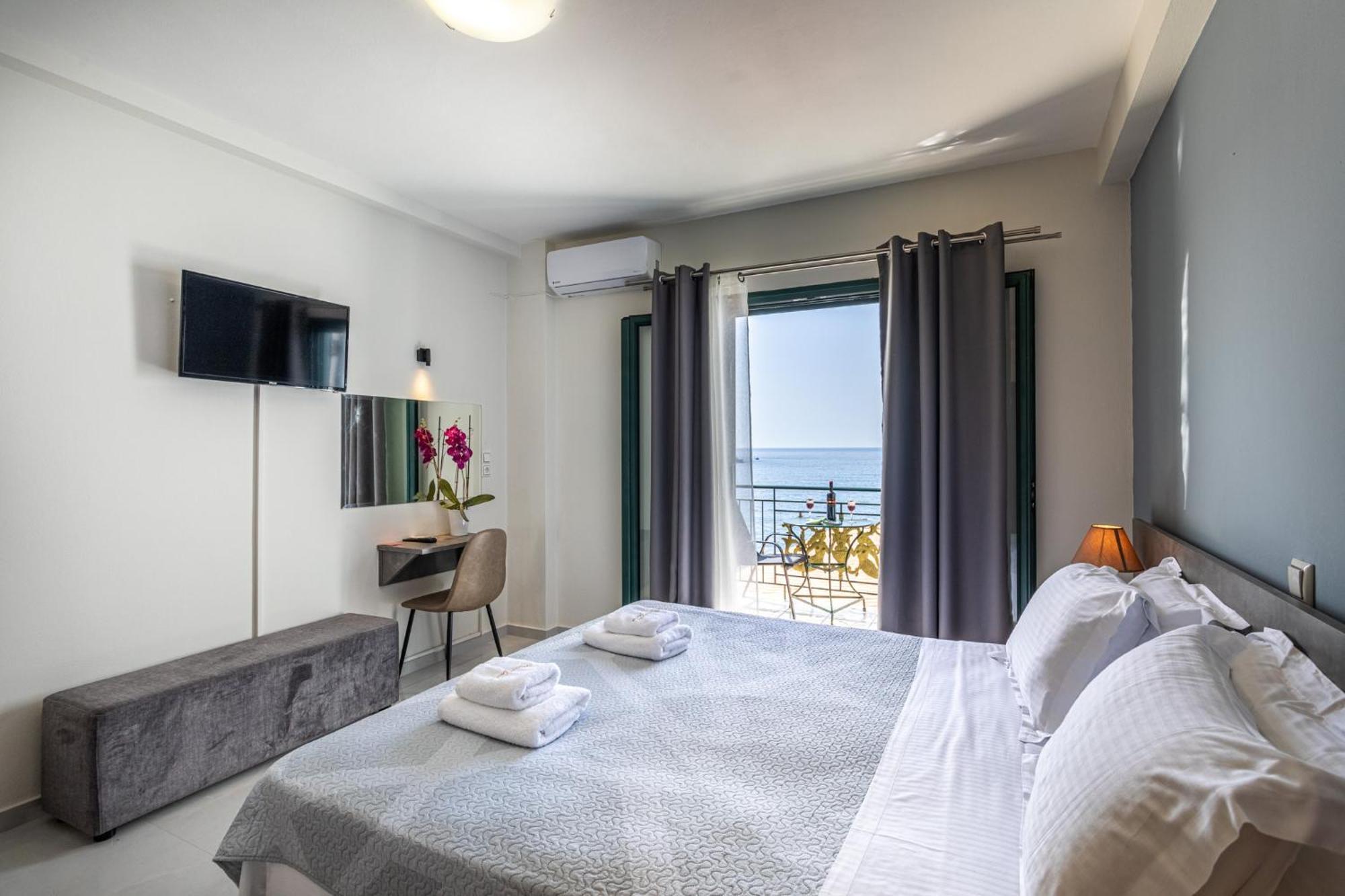Marina Aparthotel Кардамили Екстериор снимка