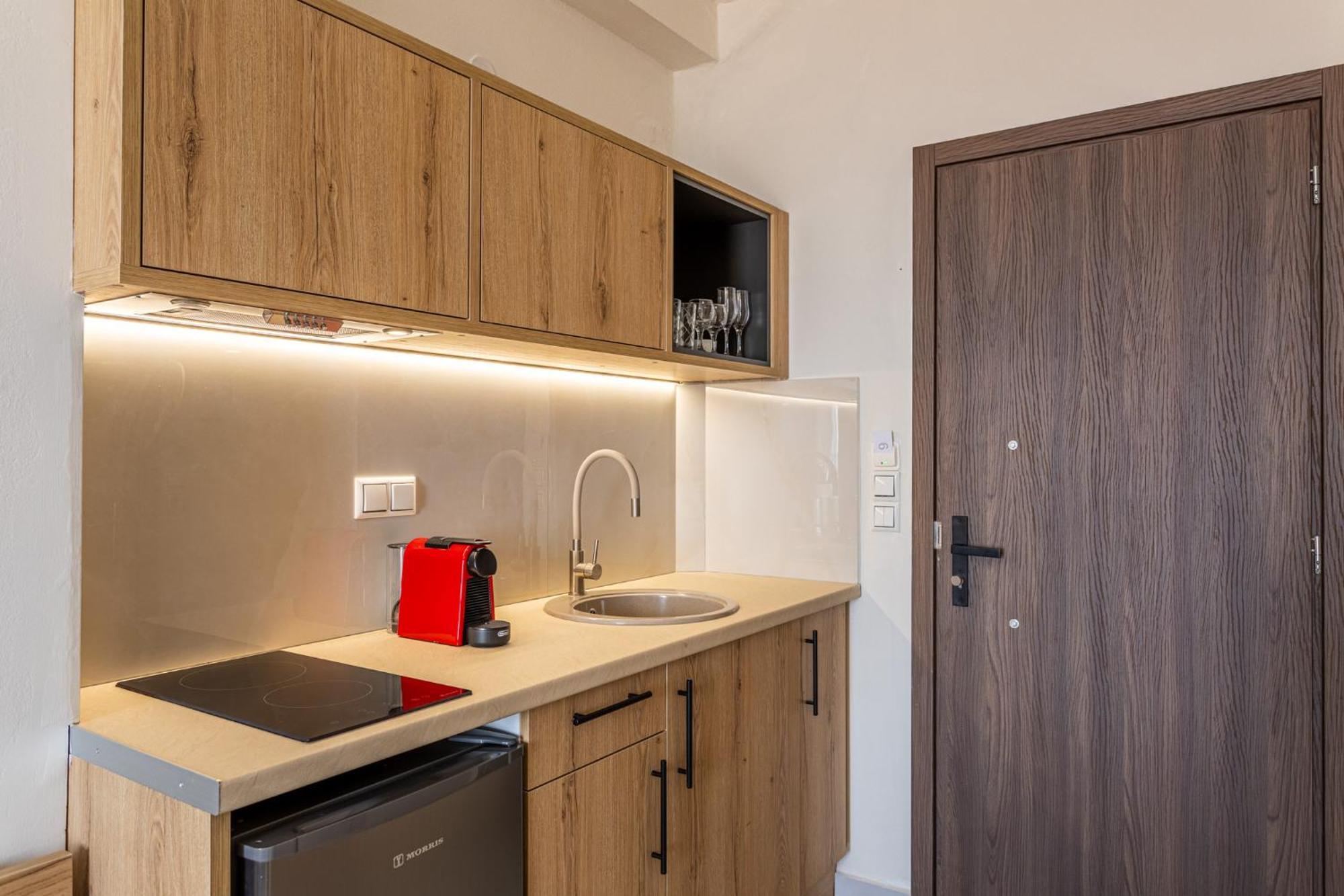 Marina Aparthotel Кардамили Екстериор снимка