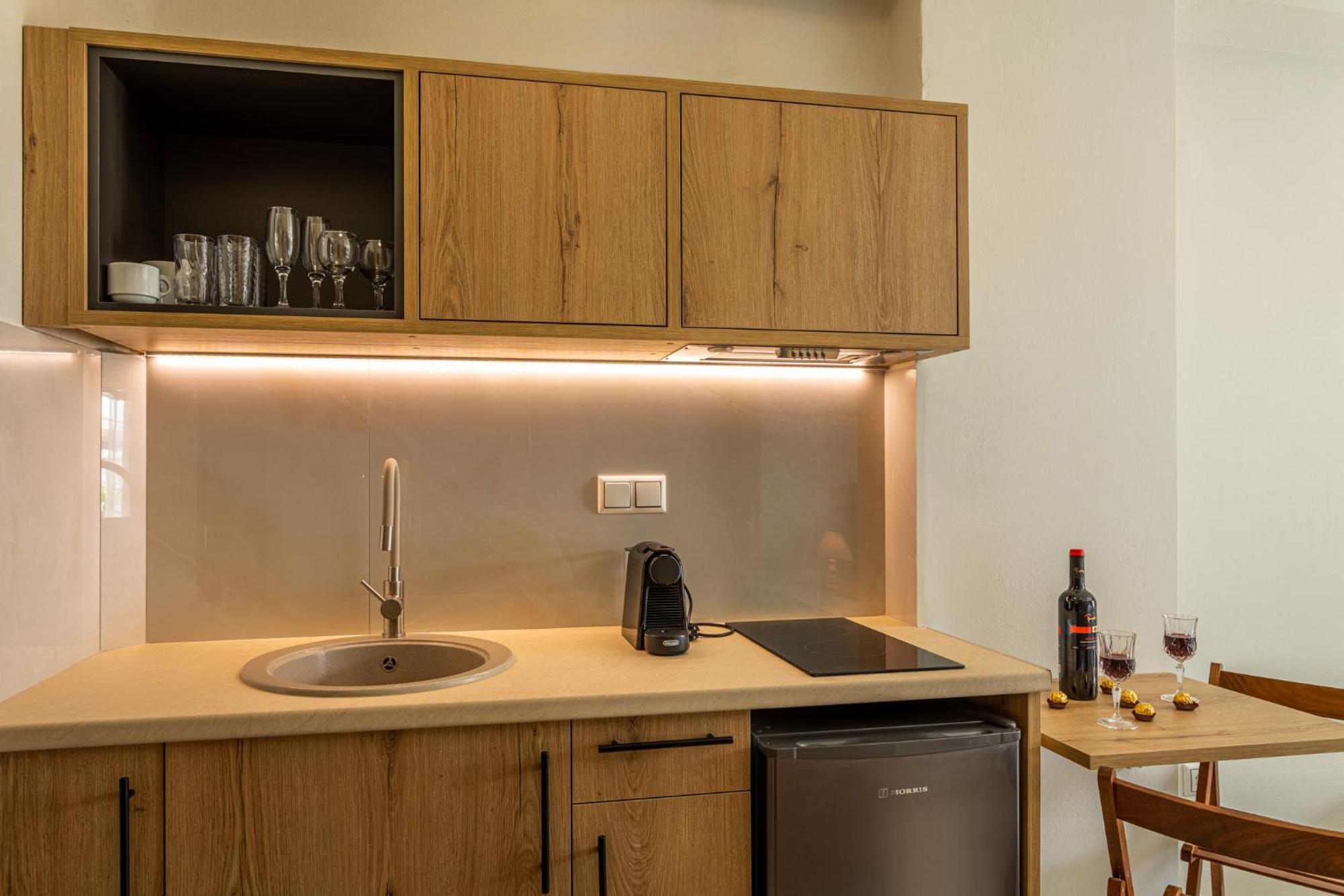 Marina Aparthotel Кардамили Екстериор снимка