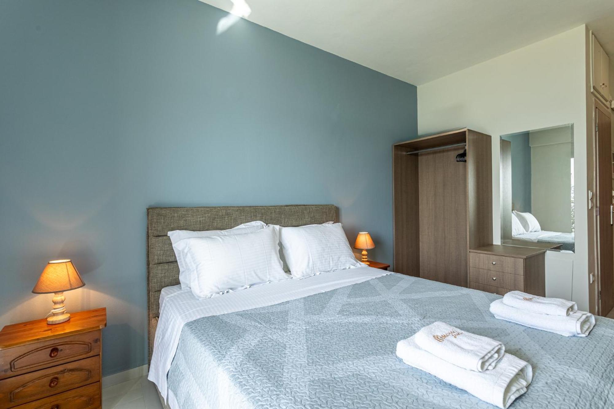 Marina Aparthotel Кардамили Екстериор снимка