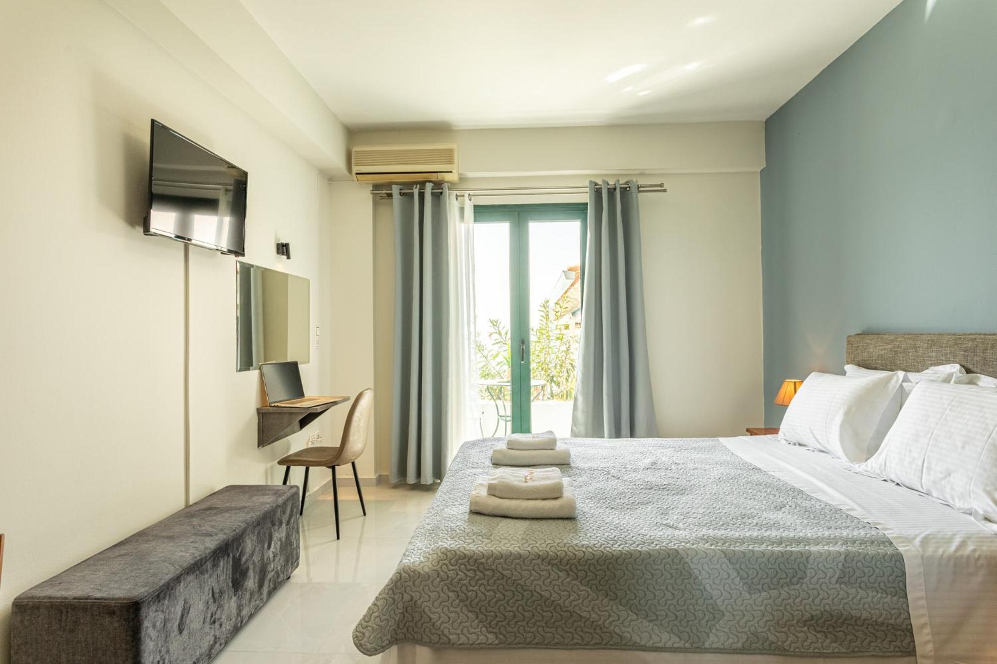 Marina Aparthotel Кардамили Екстериор снимка